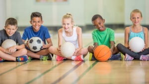 Esattamente come determinare quale sport si appropria per un bambino? 